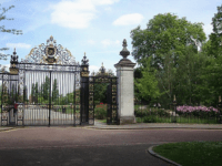 ロンドンのクィーンメアリーローズガーデンであこがれの旅を満喫