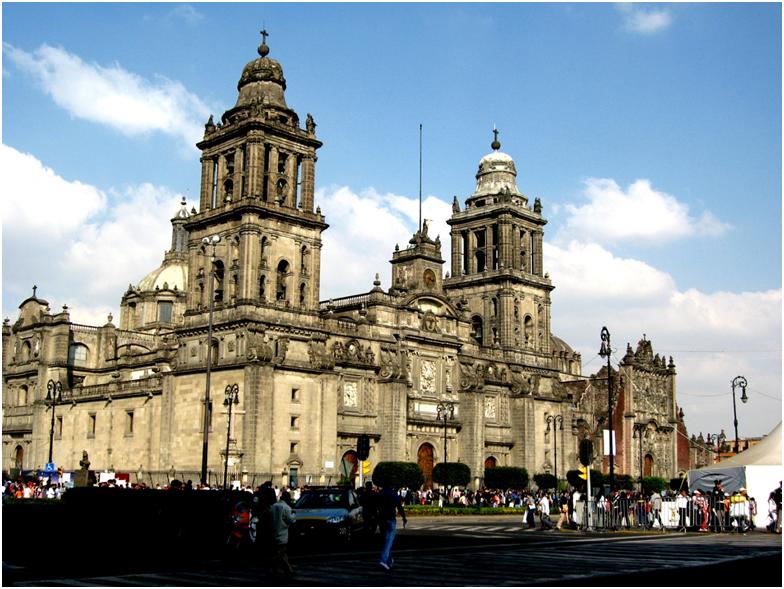 メキシコシティぶらり旅♪太陽の石のみならず、タコスもお忘れなく♪