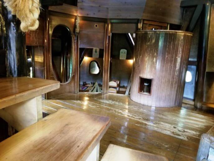 きのこの家の中