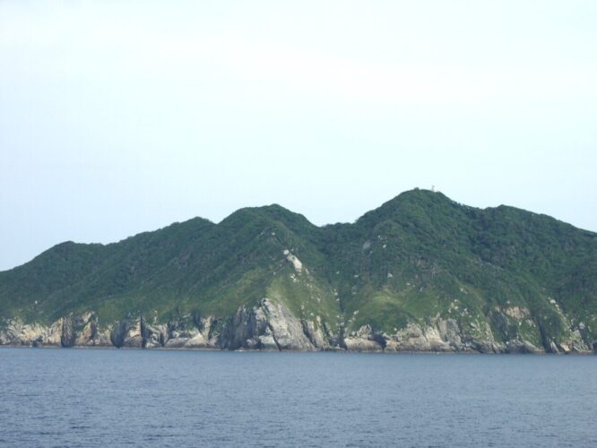 沖ノ島と