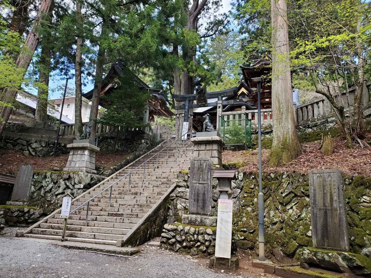 三峯神社｜関東屈指の霊場で出会う、神秘と試練のパワースポット旅