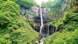 日光・華厳の滝の魅力・豆知識で観光をもっと楽しく！東照宮からも行ける