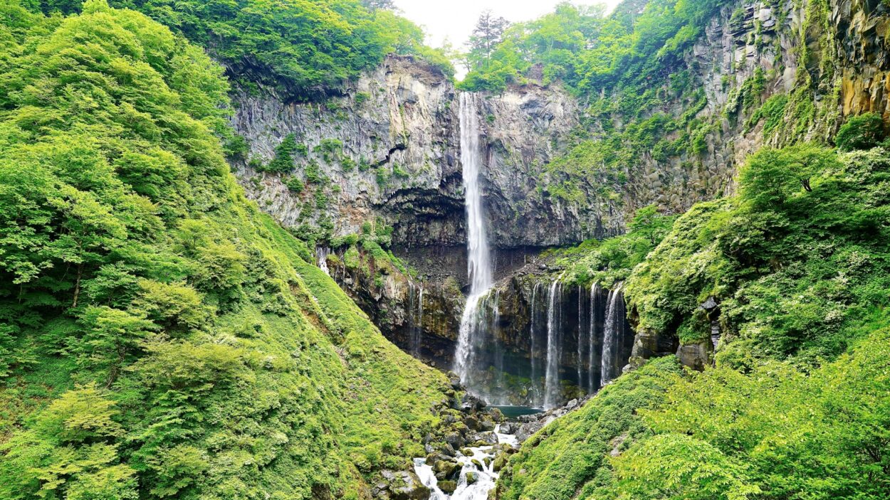 日光・華厳の滝の魅力・豆知識で観光をもっと楽しく！東照宮からも行ける