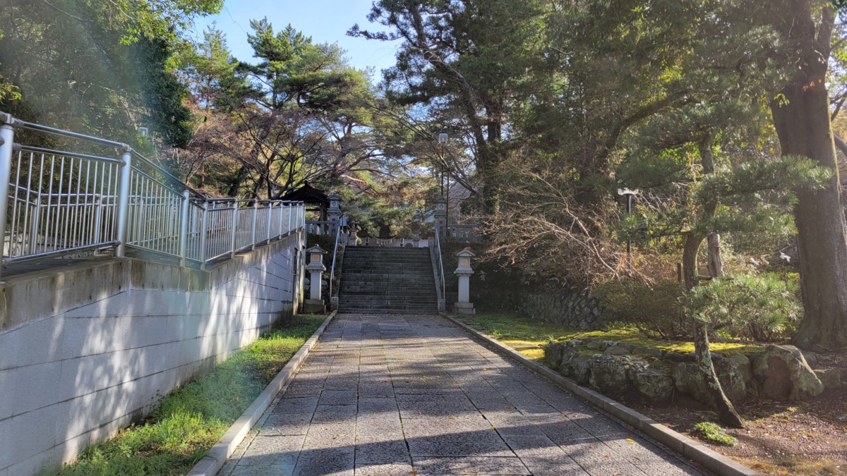 水戸黄門も崇敬した由緒ある歴史