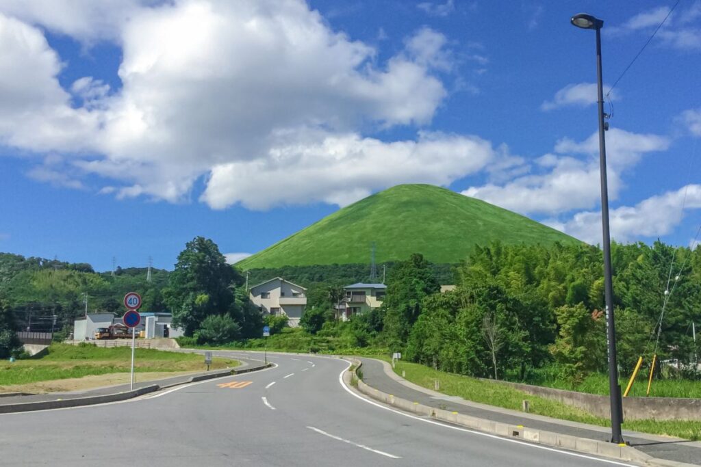 伊豆高原のシンボル「大室山」