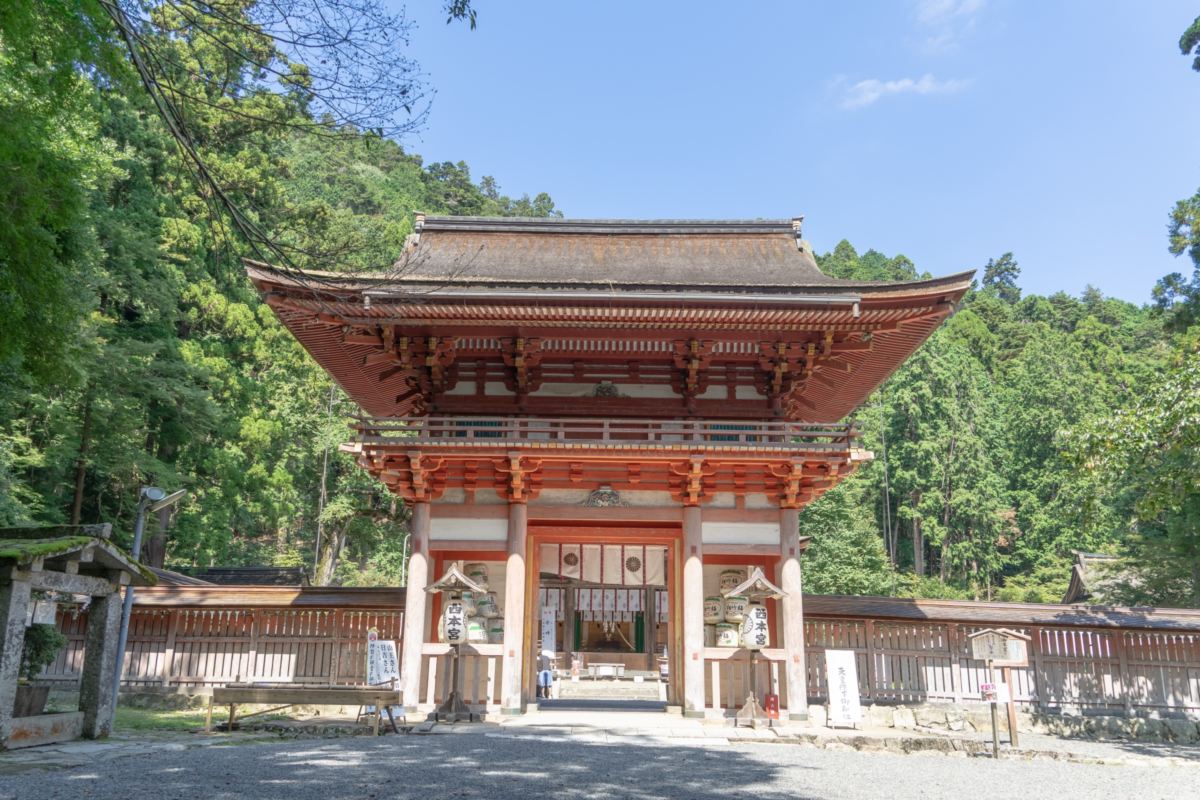 日吉大社の見どころと回り方 神猿が守る全国日吉社の総本宮 紅葉・御朱印・アクセス